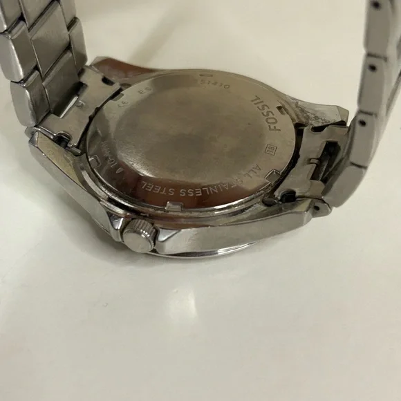 Fossil Women’s Stainless Steel Crystal Bezel Watch ES2514 - Picture 3 of 4